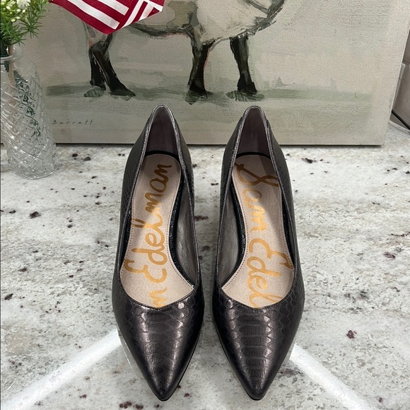 Sam Edelman Silver Stiletto Heels - Picture 1 of 8